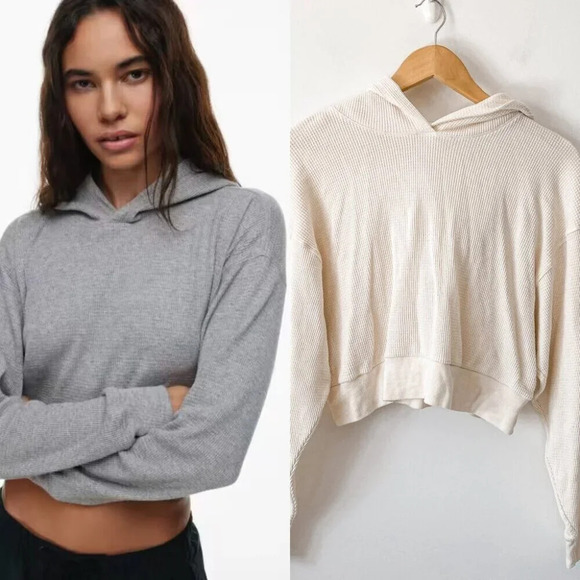 Aritzia The Group by Babaton Thermal Hooded Longsleeve Pullover Cream Small - Picture 1 of 6